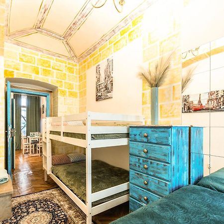 Fairytale Castle Apartment Prag Exteriör bild